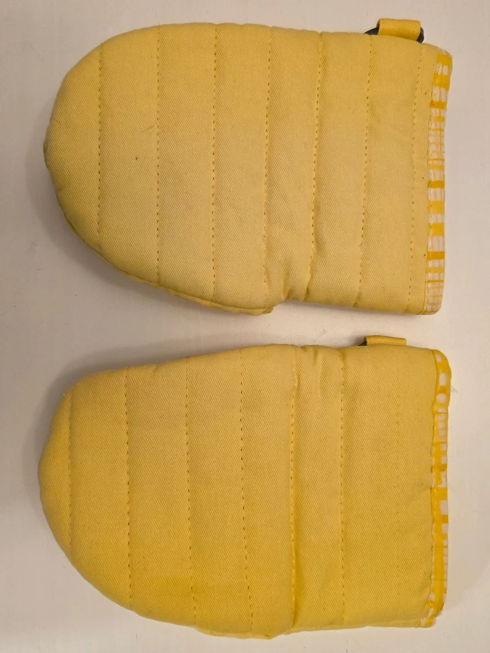 Cuisinart Yellow Quilted Mini Oven Mitts (Pair)
